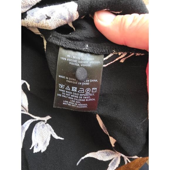 Maeve by Anthropologie Black Floral Adagio Ruffled Blouse Small - Picture 2 of 7